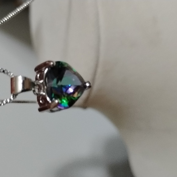 Mystic Topaz Heart-Shaped Sterling Silver Pendant with Chain. NEW - Picture 9 of 12